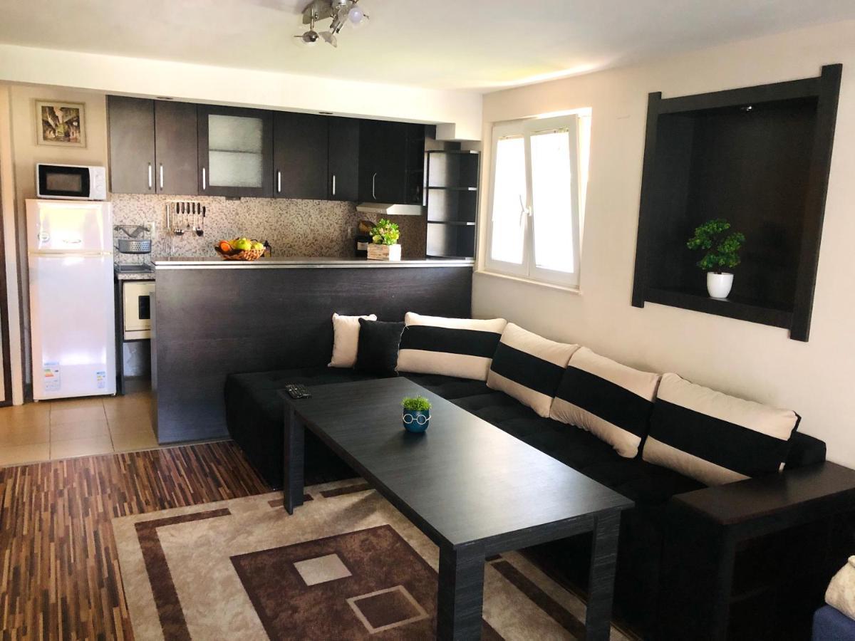 Pavlovi Apartments Самоков Экстерьер фото